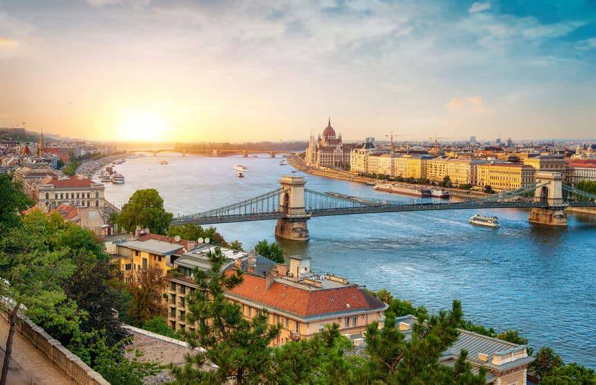 Wegrijden Onvergetelijk Voorwaarde Top 10 steden voor een goedkope citytrip in Europa